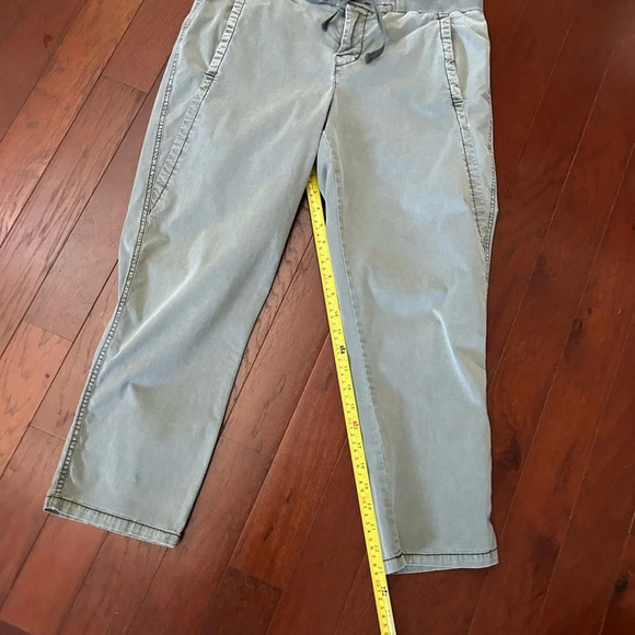 Maurices Womens Chino Pull-on Pants Green Mid Rise Drawstring Pockets size 9/10 - Picture 5 of 8